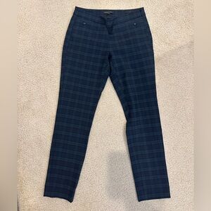 Banana republic Sloan dress pants. Size 2. Plaid design